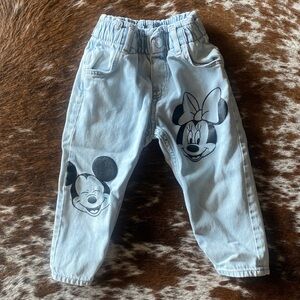 H&M Disney girl’s Mickey & Minnie Mouse Motif in light denim